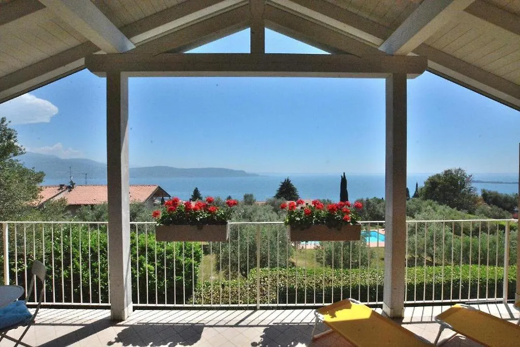 Appartamenti Theo E Fabiola Con Piscina E Vista Lago Toscolano Maderno Italië