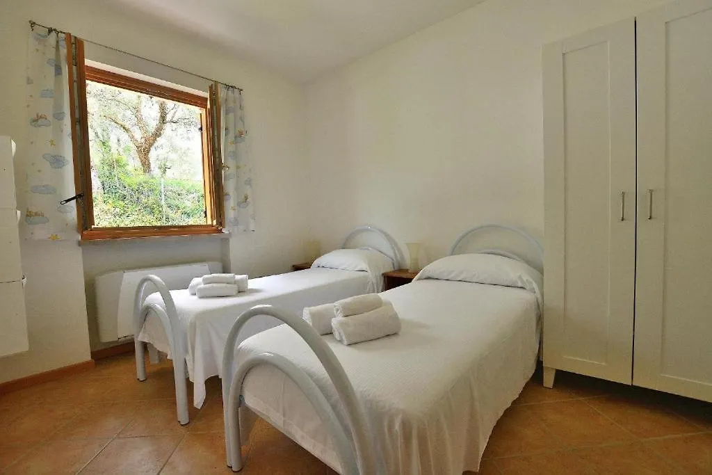 Appartement Appartamenti Theo E Fabiola Con Piscina E Vista Lago Toscolano Maderno